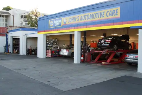 Auto repair in La Mesa, CA