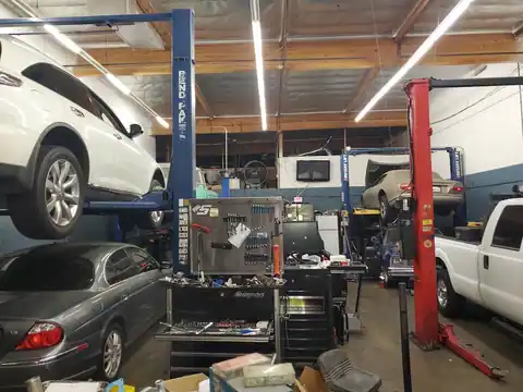 Antonio Romero Auto Repair in Laguna Hills