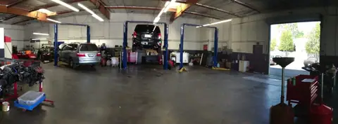 Corner3 Garage in Laguna Hills