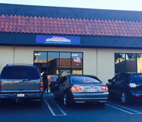 Horacio Auto Service & Brakes in Lake Forest