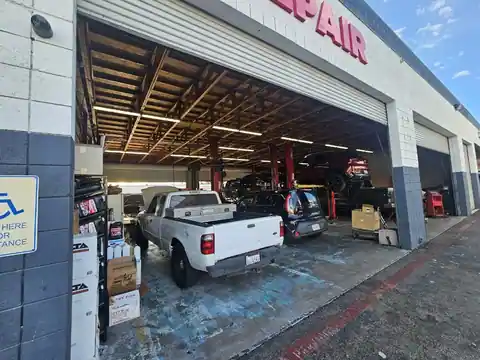 LMS Auto Repair in Lake Forest