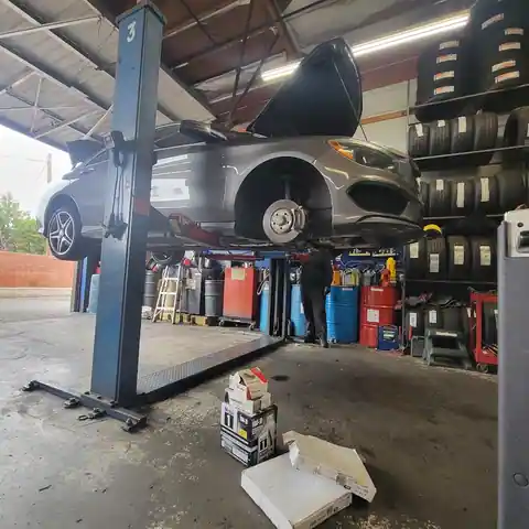 Lake Forest Auto Care in Lake Forest