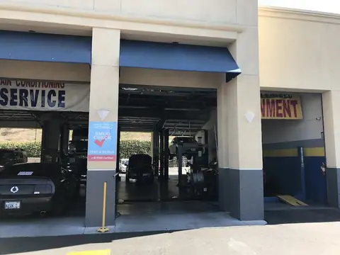 Purrfect Service in Lake Forest