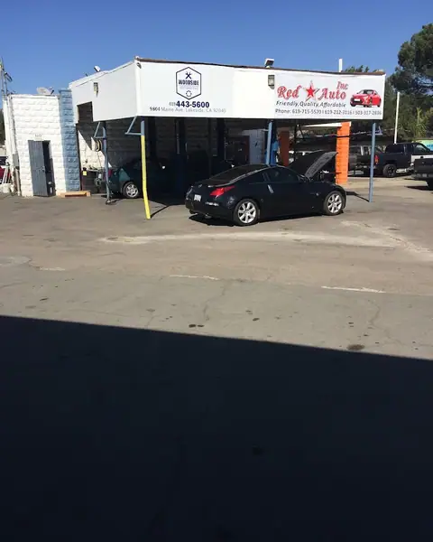 Woodside Automotive in Lakeside