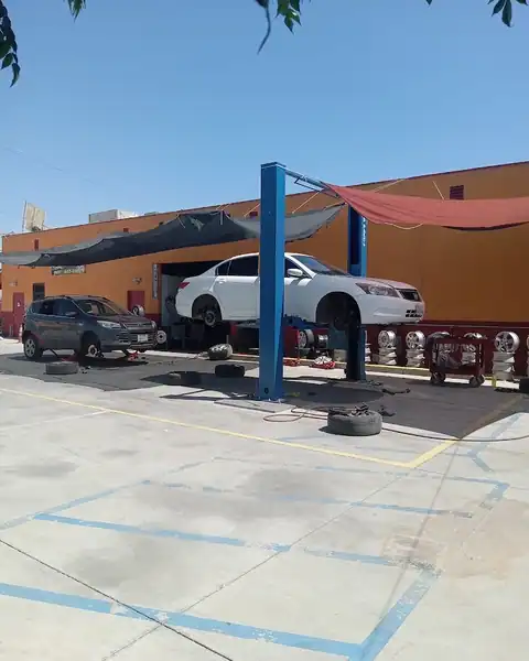 GUATEX TIRES in Lamont