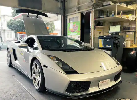 Auto repair in Larkspur, CA