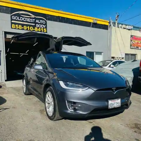 Goldcrest Auto Body in Lemon Grove