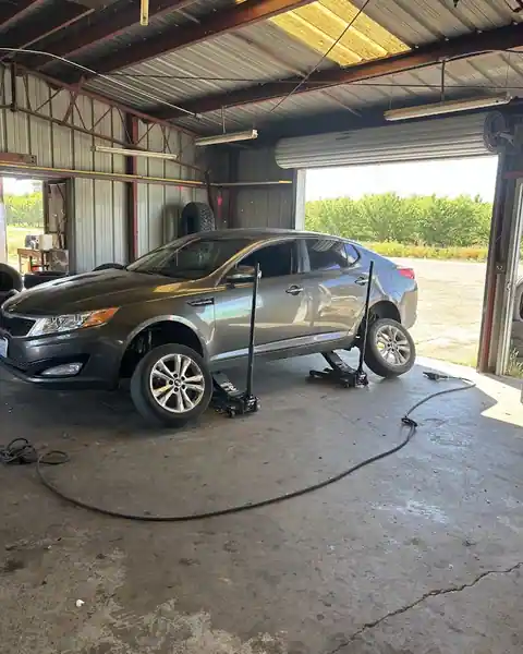 Auto repair in Lemoore, CA