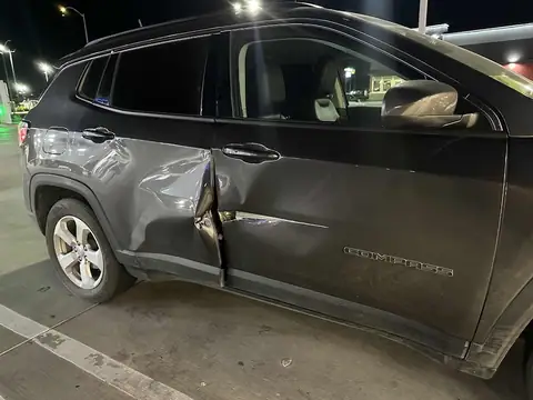 Jones Collision Center in Lemoore