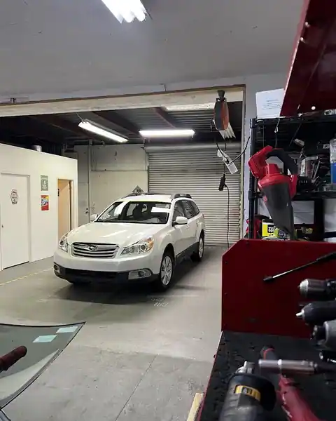 CGS Auto Glass - Lincoln in Lincoln