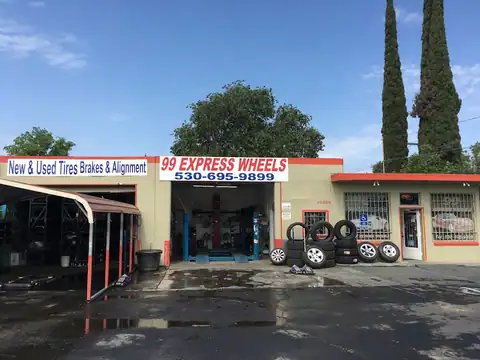 99 Express Wheels in Live Oak
