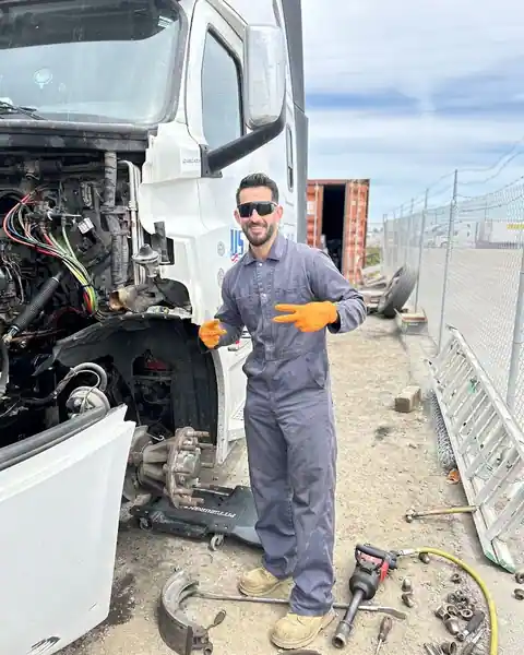 209 Truck Trailer Repair and Towing Inc in Lodi