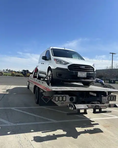 Pronto's Towing & Auto Repair in Lodi