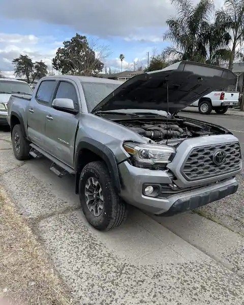 sandoval solutions auto body in Lodi