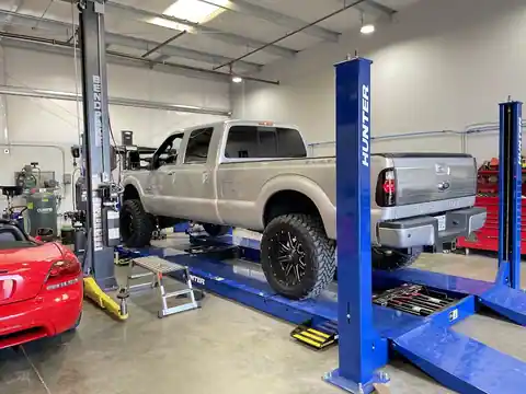 Loomis Diesel in Loomis