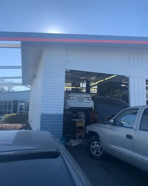 Ultimate Auto Repair in Los Gatos