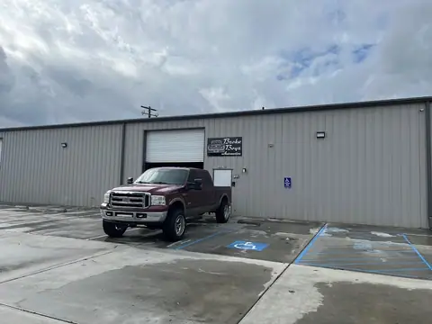 Broke Boyz Automotive in Madera