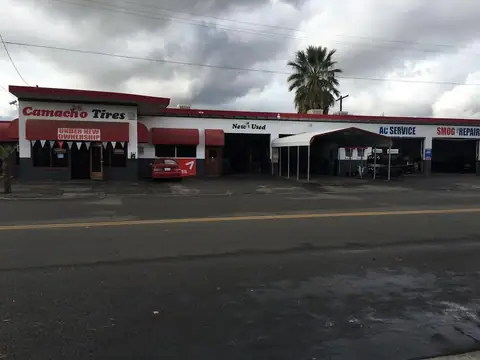 Camacho Tires in Madera