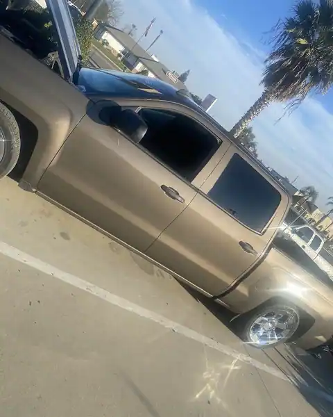 Country Club Auto Body in Madera