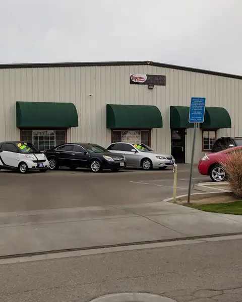 GT Auto Center in Madera