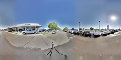 Madera Toyota Chevrolet in Madera