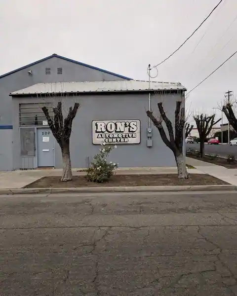 Ron's Automotive Center in Madera