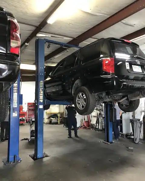 Sinai Auto Repair. in Madera