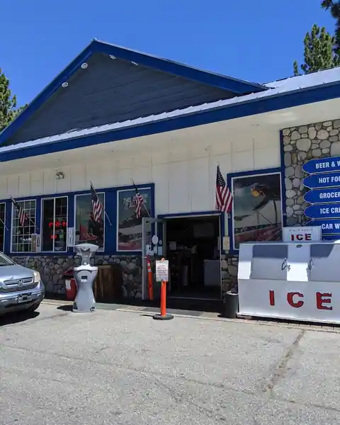 Mammoth Chevron in Mammoth Lakes
