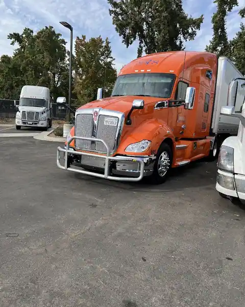 Asr truck & trailer repair Inc in Manteca