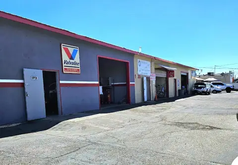 Guzman's auto repair in Manteca