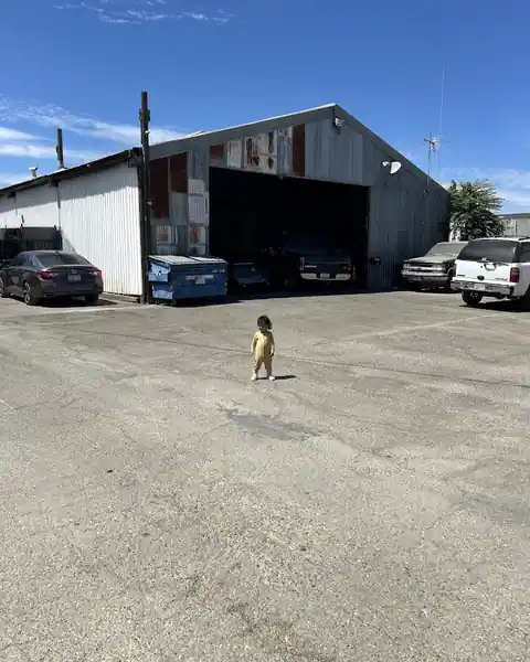 J&J Auto Body in Manteca