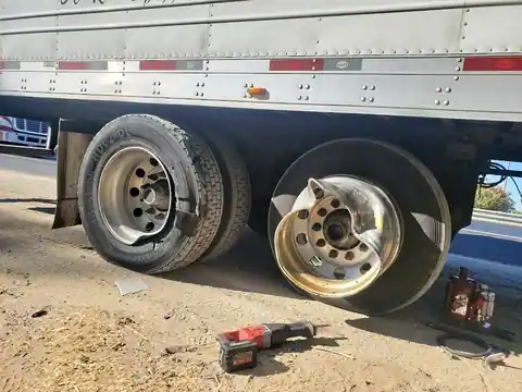 Expressway Road Service Truck & Trailer Repair in Merced