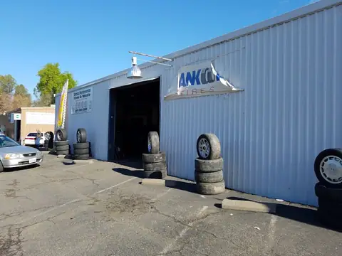 Garcia's Tires & Wheels in Merced