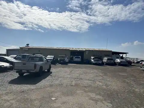 Gold Star Automotive in Merced