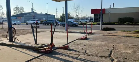 Nacho’s Tire Shop in Merced