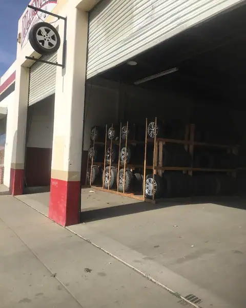 Reyes Tire Shop in Merced