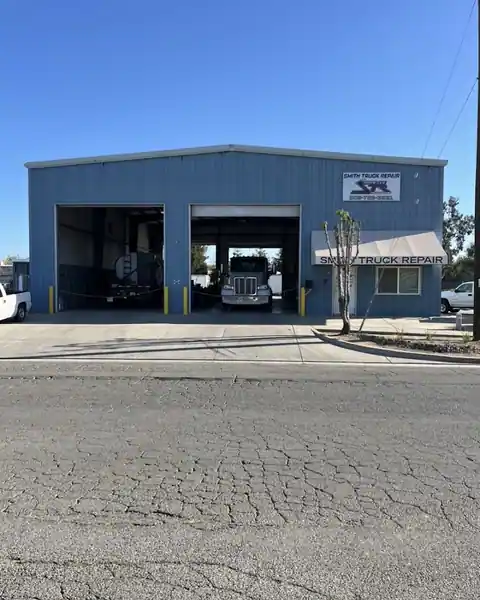 Smith Truck Repair in Merced