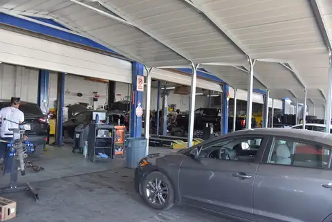 Western Motors Service in Merced