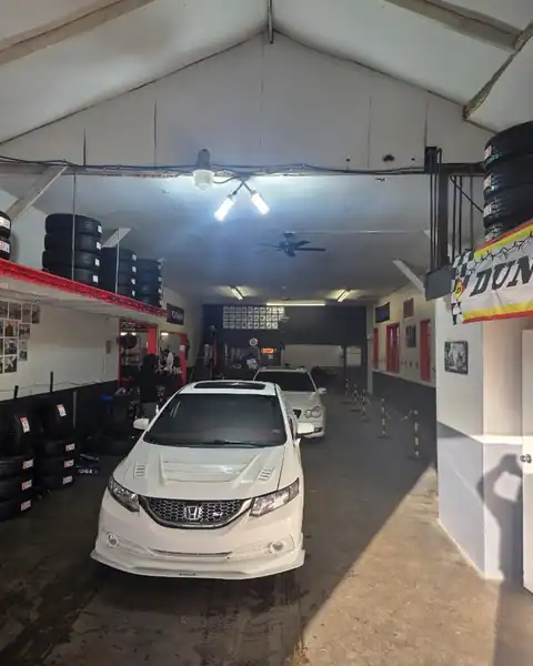 XCLUSIVE TIRE SHOP in Merced