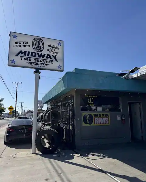 Midway Tire Service in Midway City