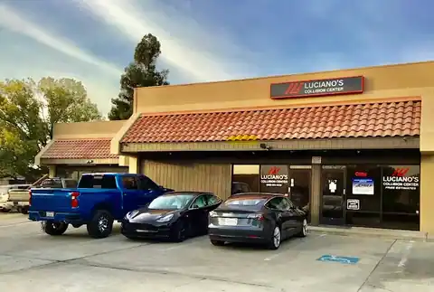 Luciano’s Collision Center in Milpitas