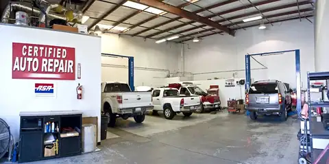 Auto & Fleet Mechanic in Modesto