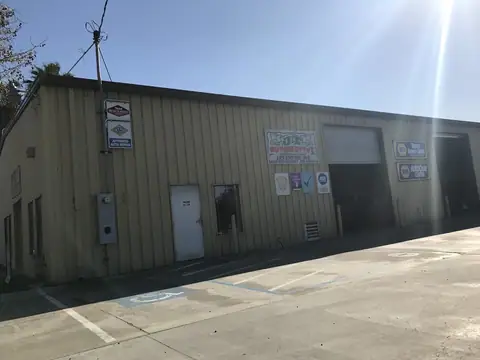 J & T Automotive in Modesto