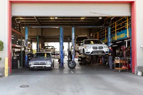 Los Amigos Tire Pros in Modesto
