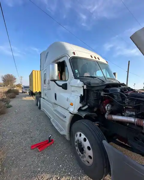 Mobile Truck Tire & Roadside Service in Modesto