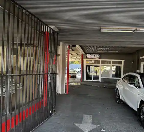 United Auto Repair and Body in Modesto