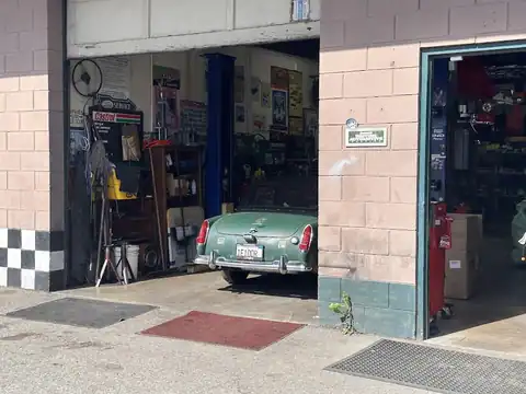 Burnett British Automotive Service in Mountain View