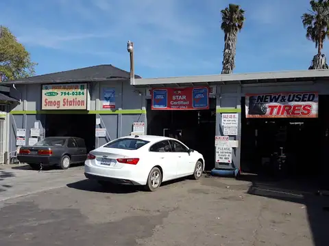 Phan's Smog Station in Newark