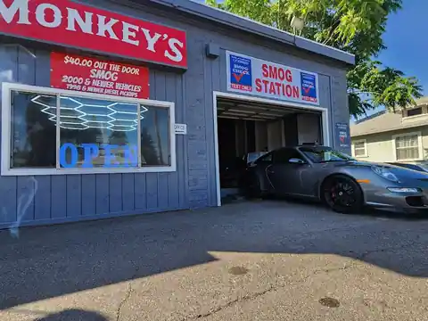 Monkey's Smog Center in Oakdale