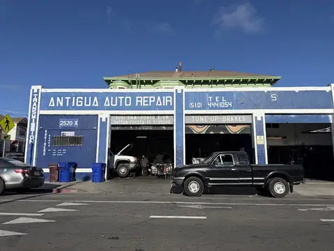 Antigua Auto Repair in Oakland